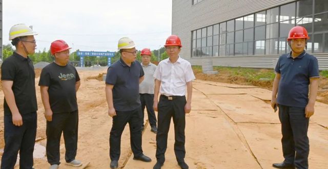 何朝辉带队督导检查节前安全生产工作