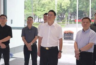 陈远带队赴湖南省人才集团考察交流